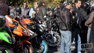 La Comuna defiende nueva norma del uso de chaleco y casco en motos