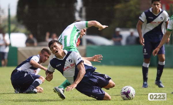 10 Este sabado se definen los finalistas de la liga marplatense de futbol