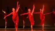La escuela municipal de danzas “Norma Fontenla” presenta su última función del año