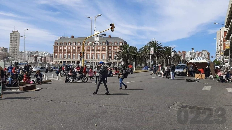 Se levantó el acampe en la costa: el Municipio entregará una canasta navideña