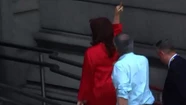 Video: el momento en el que Cristina Kirchner hizo "fuck you" en el ingreso al Congreso de la Nación