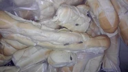 Una escuela municipal recibió pan con gusanos